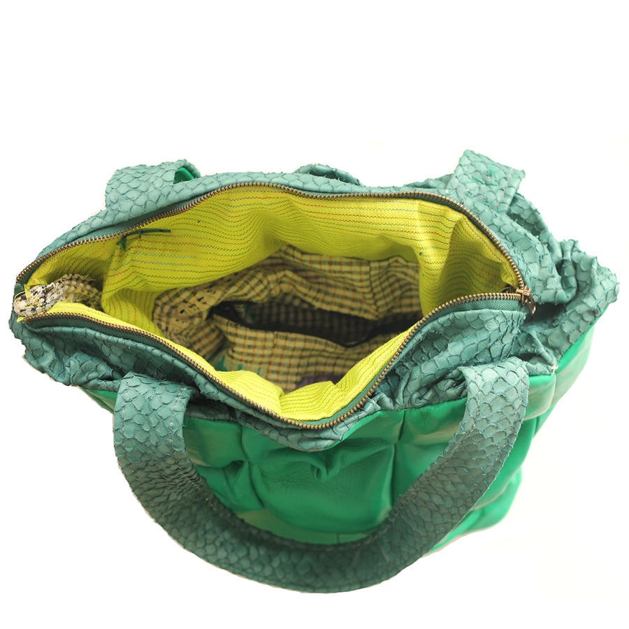 Cactus tote with zipper