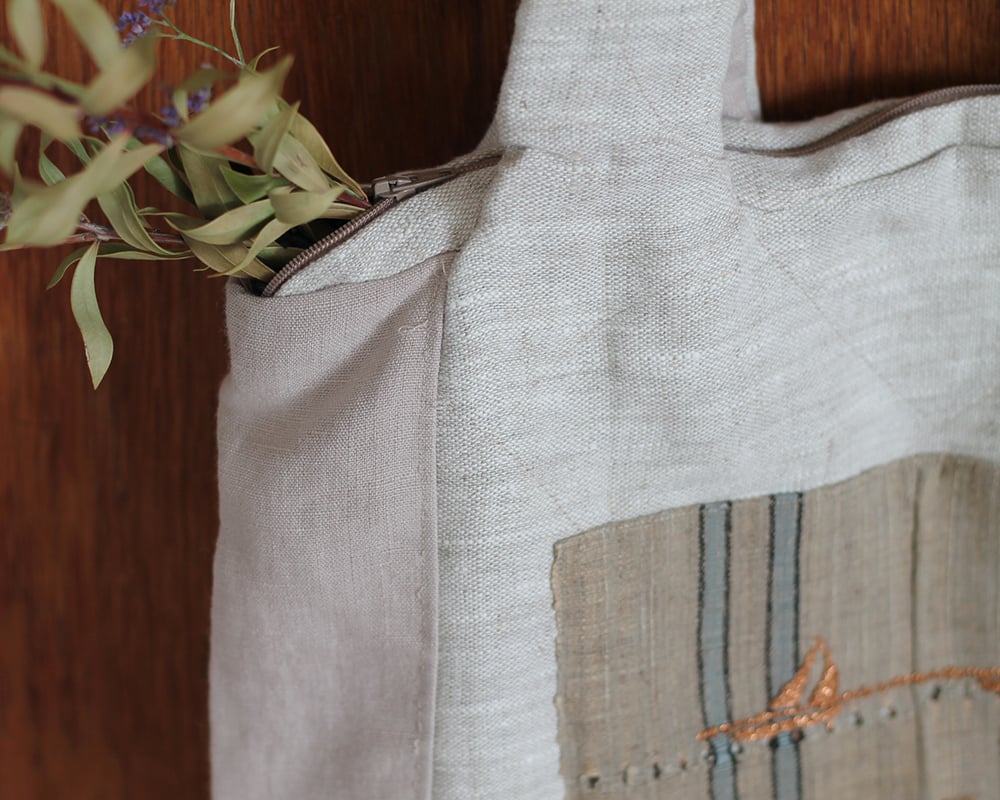Minku linen book tote - large