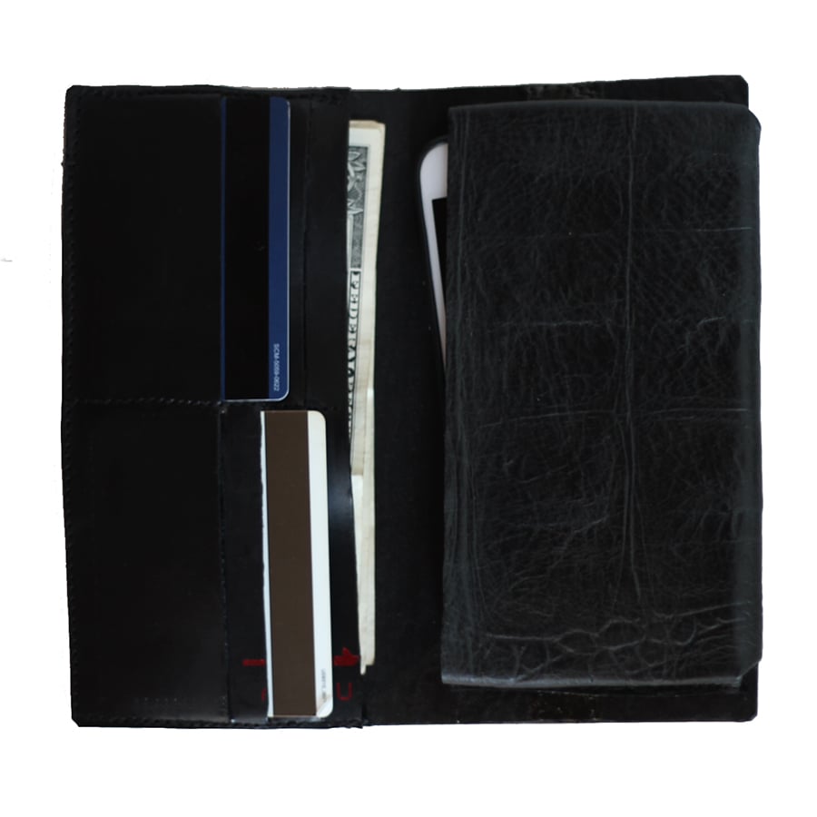 Omoge wallet and phone case